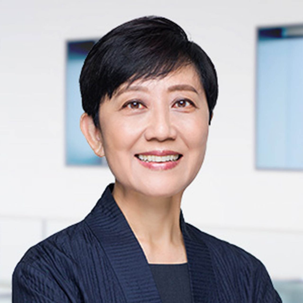 Headshot of Hyunju Helen Pak